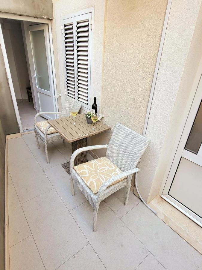 Apartment Dora Дубровник Екстериор снимка